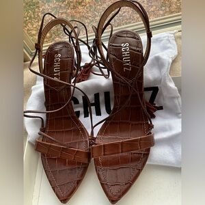 Schutz Melissa Mid Heel - New Cognac